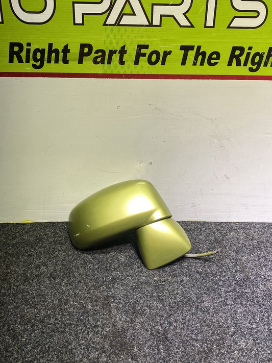 2007 Nissan Tiida - Right Door Mirror PN: 5 wires