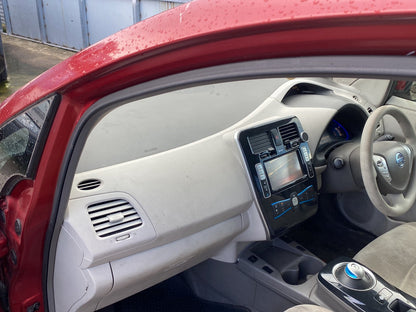 2011 Nissan Leaf ZE0  Dismantling For Parts