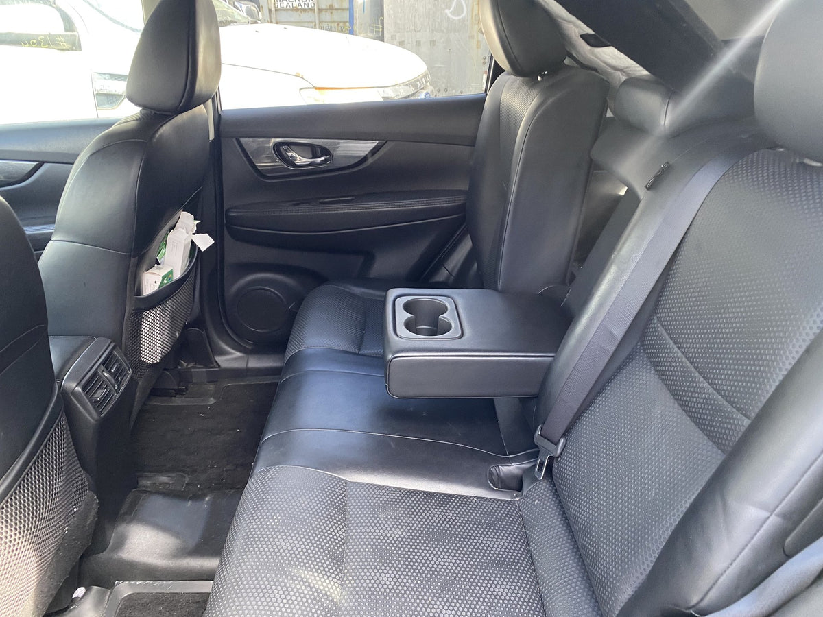 2015 Nissan X-Trail Hybrid All-Mode HT32 Dismantling For Parts - Dismantling For Parts