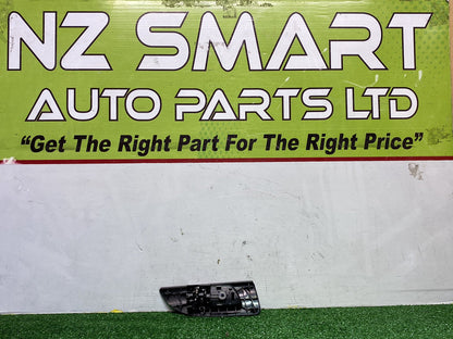 2002 Used Toyota Caldina - Left Front Door Interior Handle PN: 6920621010C0