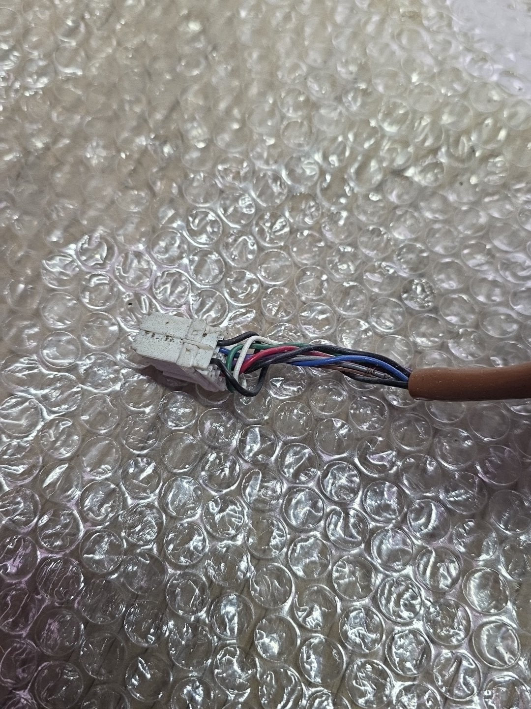 2009 Subaru Legacy- Right Door Mirror PN: 9 wires