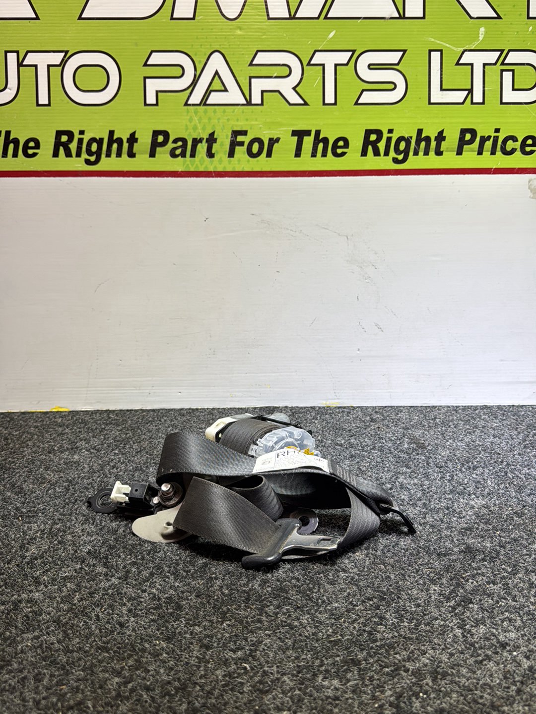 2008 Toyota Camry- Right Front Seat Belt PN: Model No 7P7150-P