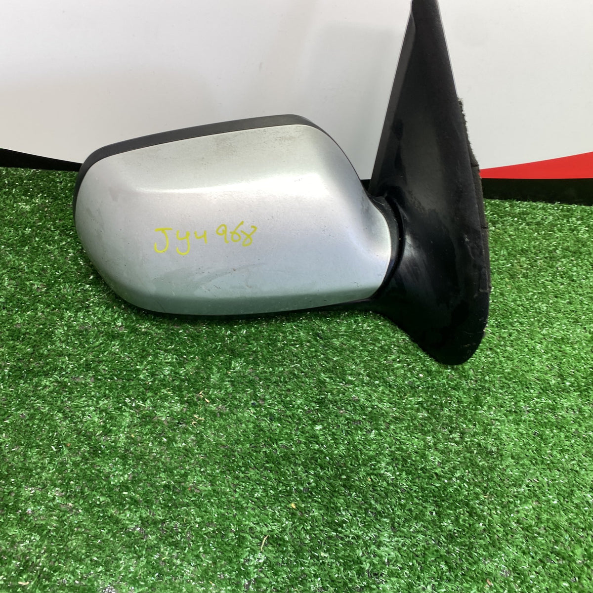 2006 Mazda Demio - Right Door Mirror PN: 5 pins