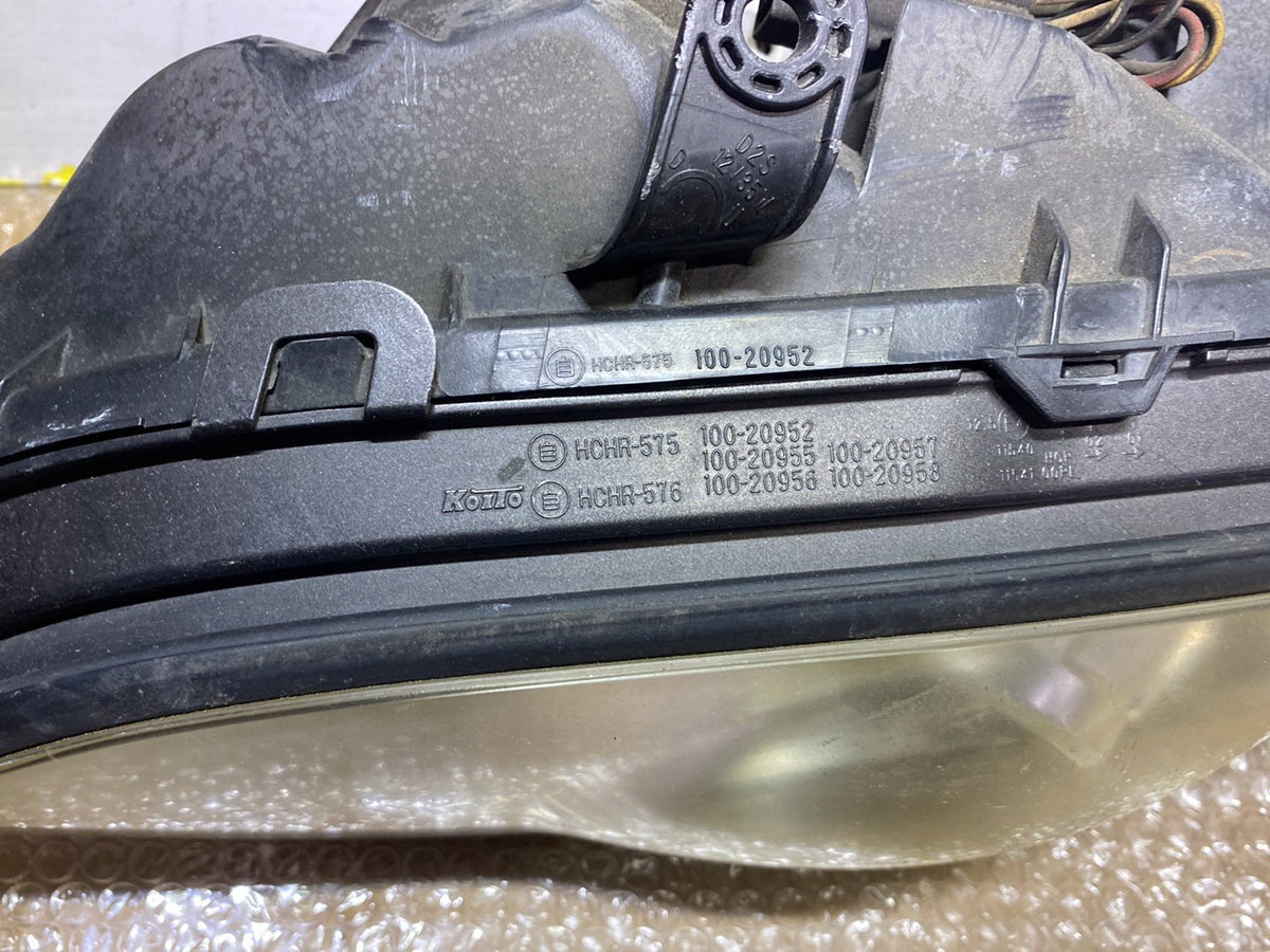 2006 Subaru Legacy - Left Headlight PN: see photos
