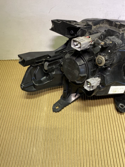 2013 Mitsubishi Outlander- Right Headlight PN: see photos