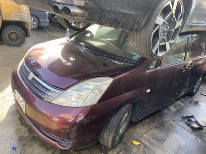 2005 Toyota Isis ZNM10 Dismantling For Parts