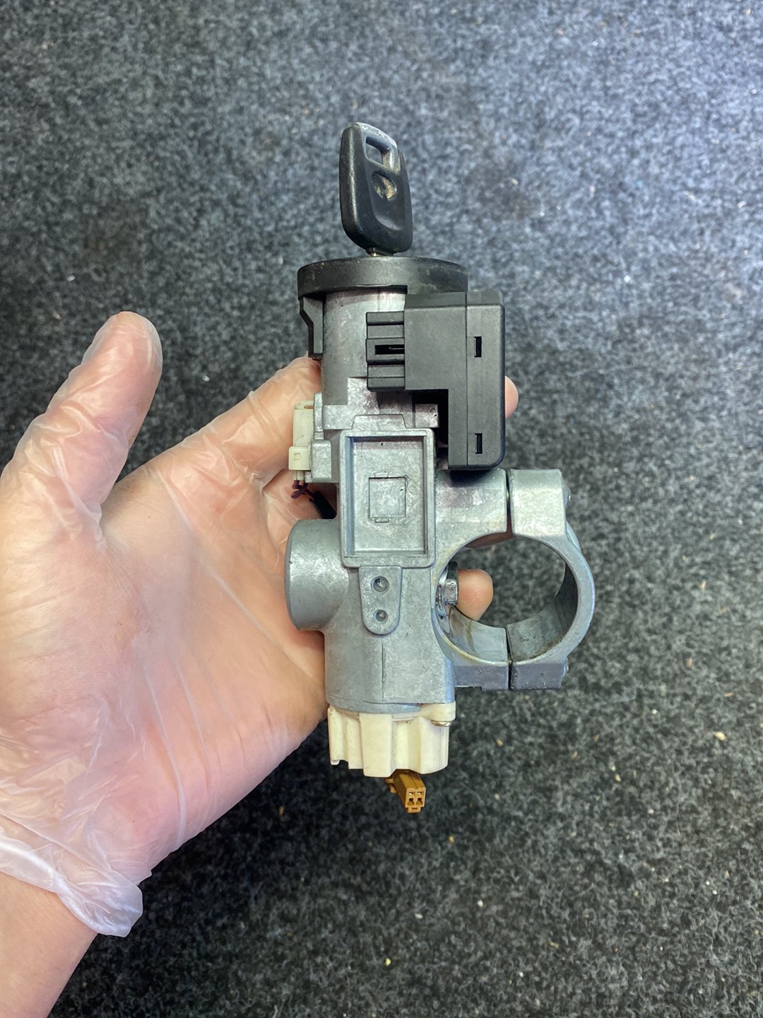 2002 Nissan Pulsar - Ignition With Key