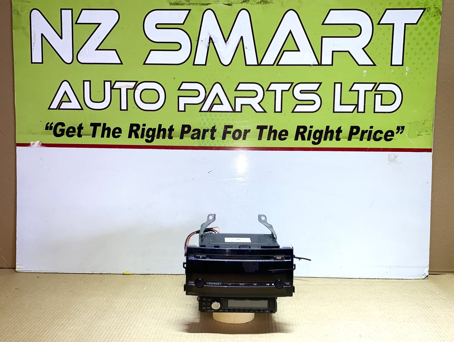 Used Toyota Prius W20 - Stereo Head Unit PN: see photo