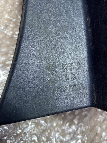 2006 Toyota Prius- Right Taillight PN: 8155147080