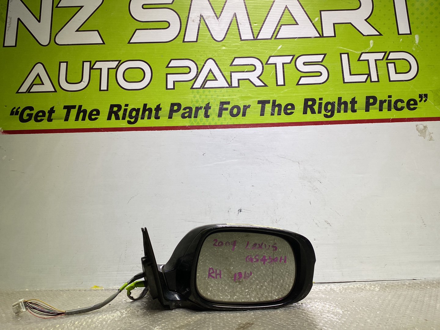 2009 Lexus GS450h- Right Door Mirror PN: 13 wires