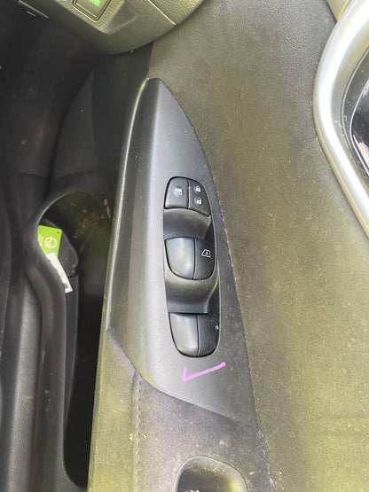 2015, Nissan, Bluebird, TB17 Dismantling For Parts