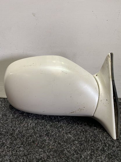 Subaru Legacy - Right Door Mirror