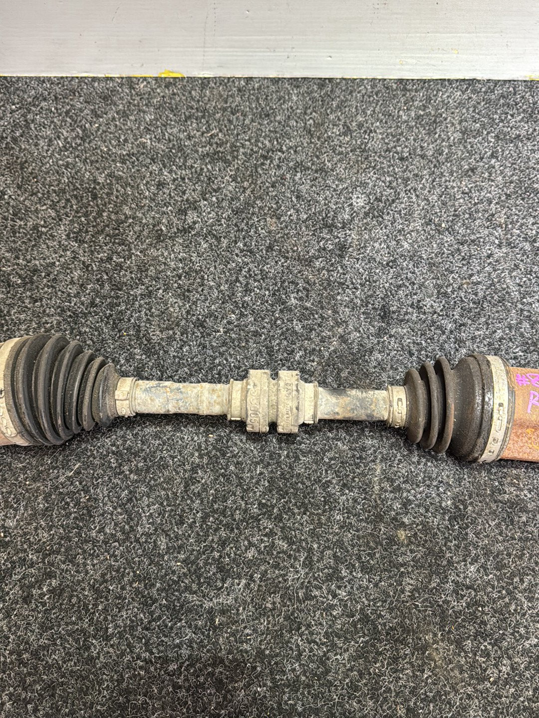 2014 Nissan Serena HFC26- Right Front Drive Axle PN: