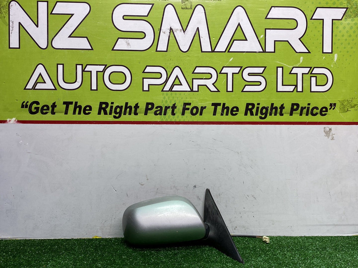 Jun 2006 to Nov 2011 - Used Toyota Camry ACV40 AHV40 - Right Door Mirror