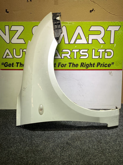 2005 Suzuki Swift - Right Front Guard