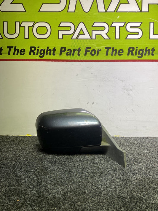 2006 Mazda Premacy - Right Door Mirror PN: 5 wires