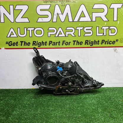 2015 Nissan Pulsar - Left Headlight PN: STANLEY W0610