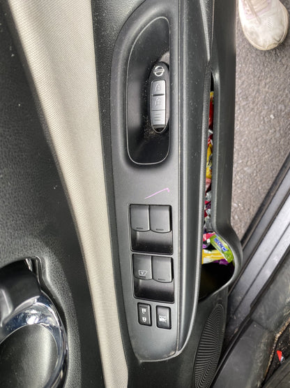 2019 Nissan Note Hybrid HE12 Dismantling For Parts