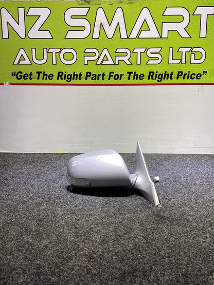 2007-2007 Used Toyota Mark X GRX121 - Right Door Mirror PN: 9 wire