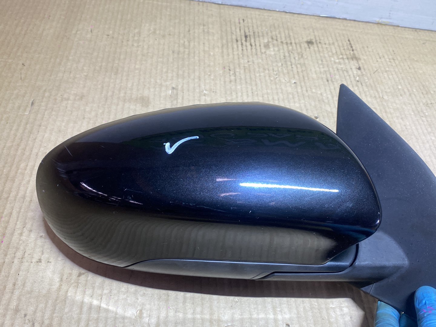 2008 Nissan Dualis KJ10 - Right Door Mirror PN: 7 wires