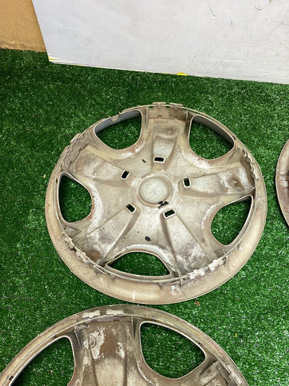 2002 Used Toyota Caldina - Wheel Cover/Hub Cap PN: Size 15