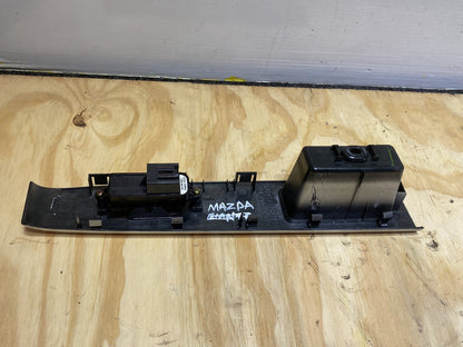 2010 Mazda Premacy CREW - Left Front Window Regulator/Motor