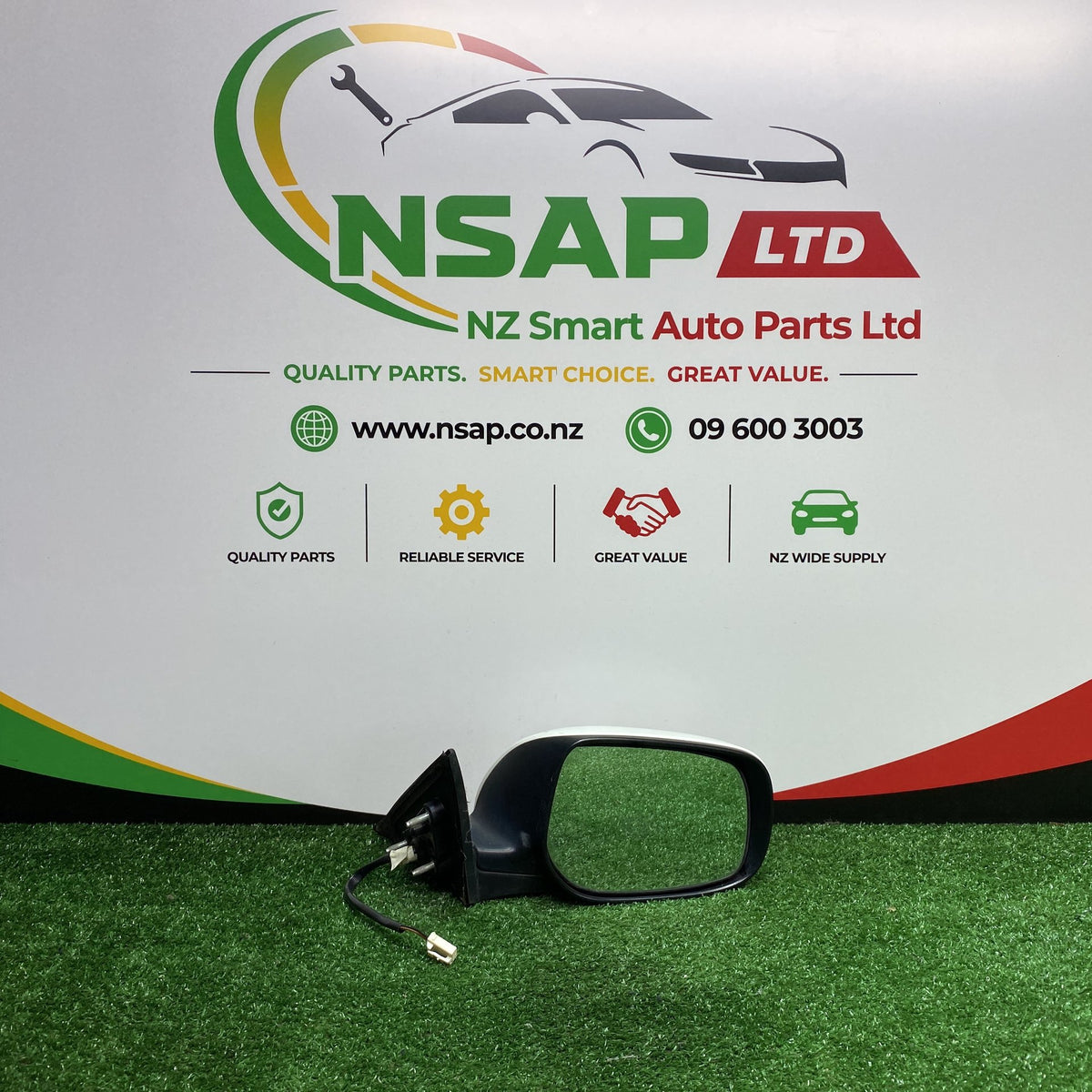 2006 Toyota Camry XV50 - Right Door Mirror PN: 4 Wires/ 8791006908