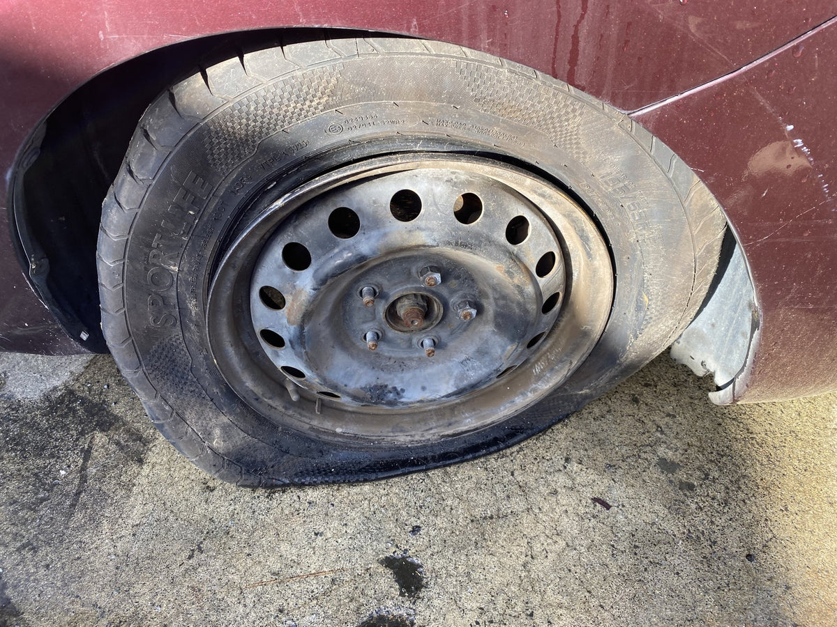 2005 Toyota Isis ZNM10 Dismantling For Parts