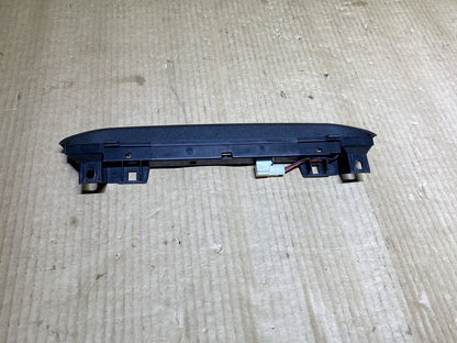 2005 Nissan Pulsar - High Level Stoplight