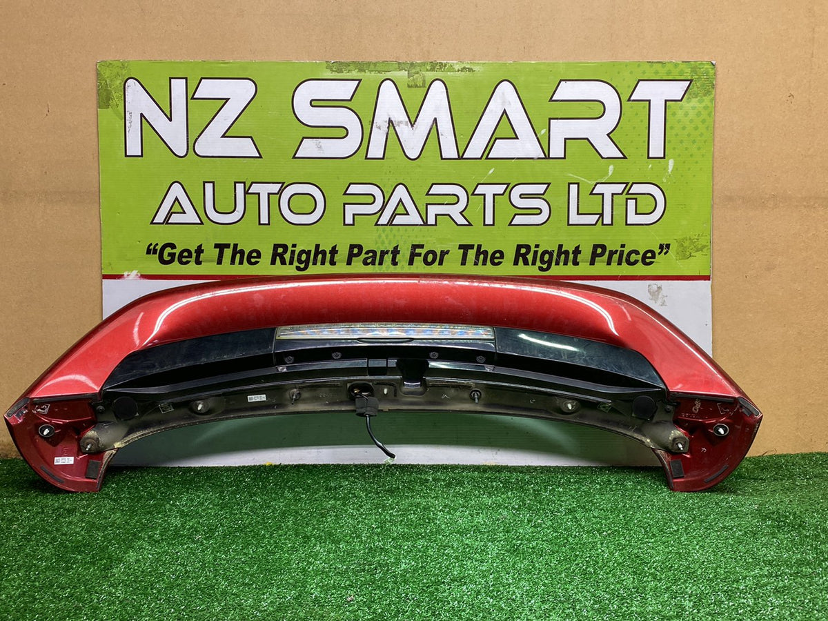 2013 Mazda Axela - Tailgate Spoiler PN: See photos