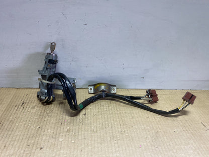 1994 Honda Civic - Ignition With Key PN: SR3-820