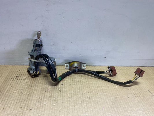 1994 Honda Civic - Ignition With Key PN: SR3-820