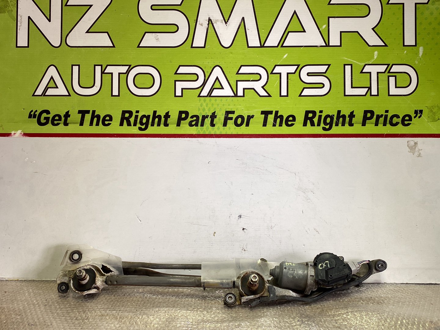 2007 Mazda CX-7- Front Wiper Motor PN: see photos