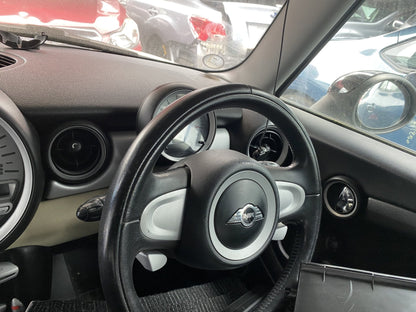 2007 MINI Cooper - Dismantling For Parts