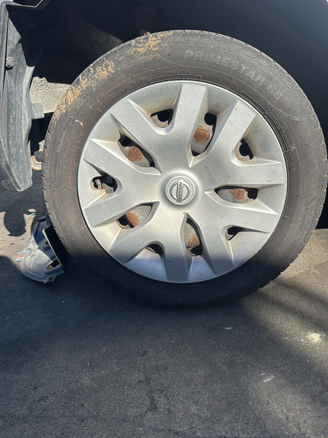 2016 Nissan Leaf  Dismantling For Parts