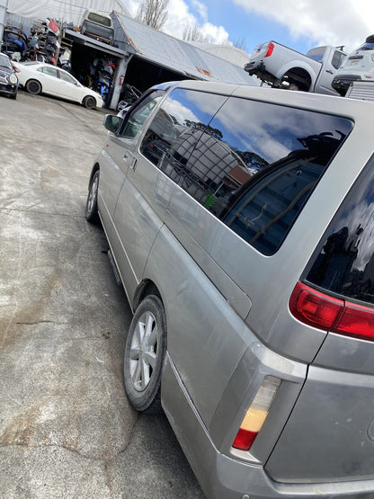 2004 Nissan Elgrand Highway Star E51 Dismantling For Parts