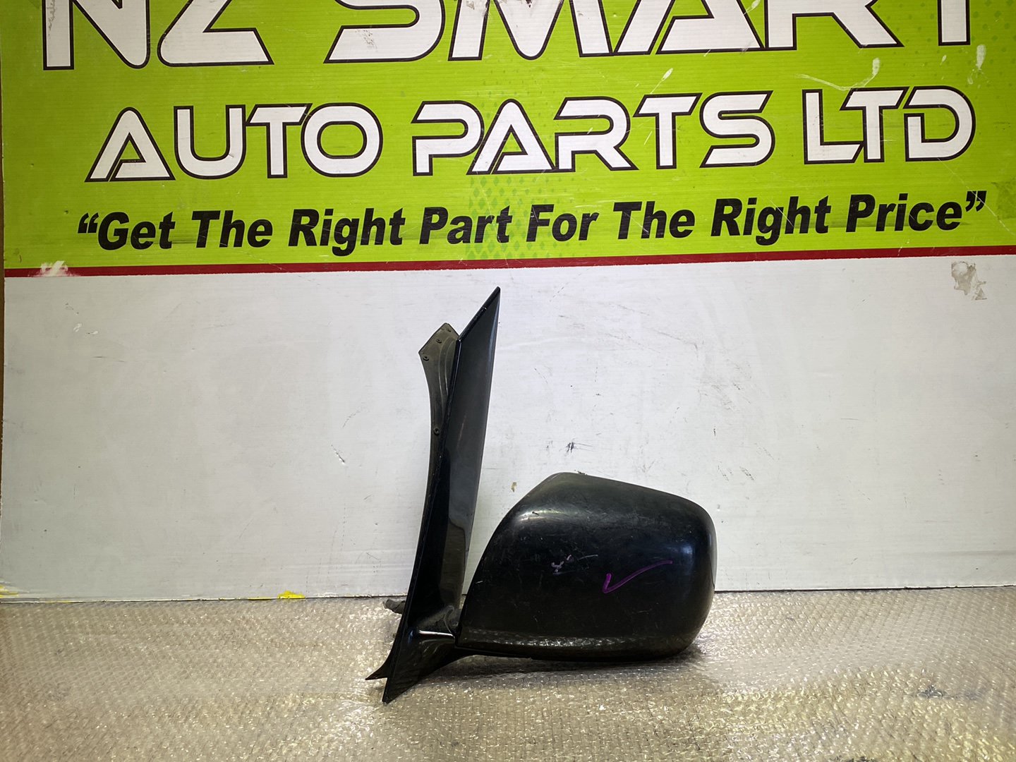 2005 Used Toyota Voxy- Left Door Mirror PN: 5 wires
