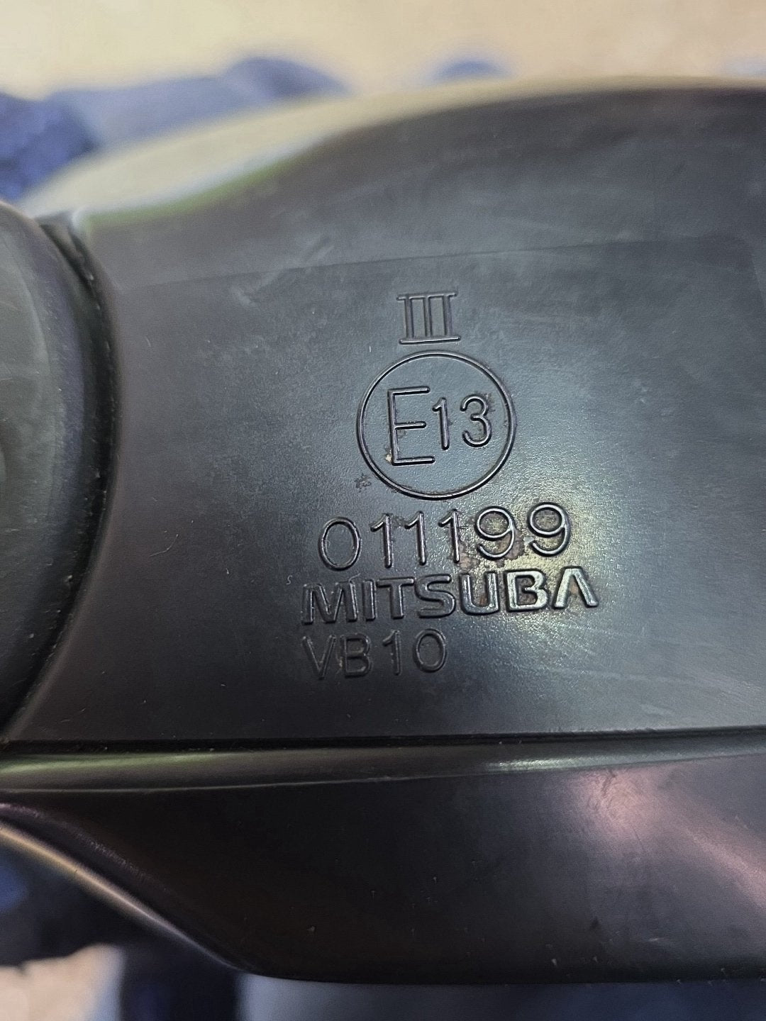 2007 Subaru Legacy- Left Door Mirror PN: 8 wires