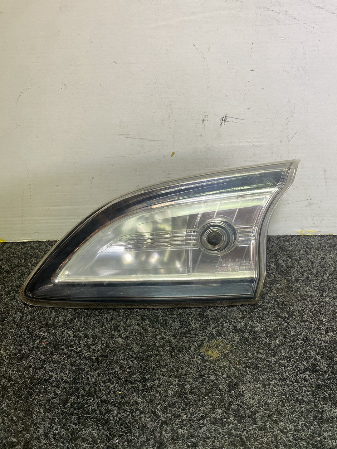 2011 Mazda Axela - Right Tailgate Light