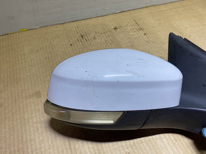 2011 Ford Mondeo - Right Door Mirror PN: 6 wires