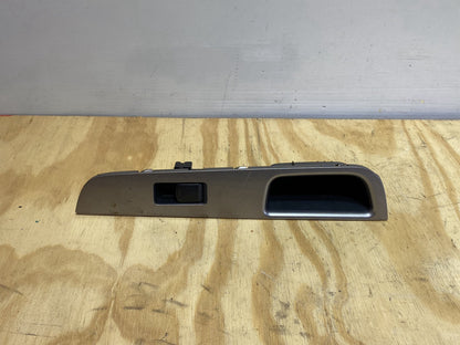2005 Nissan Tiida JC11 - Right Rear Window Switch