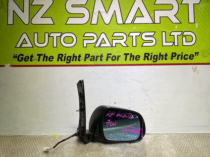 2006  Used Toyota Estima- Right Door Mirror PN: 7 wires