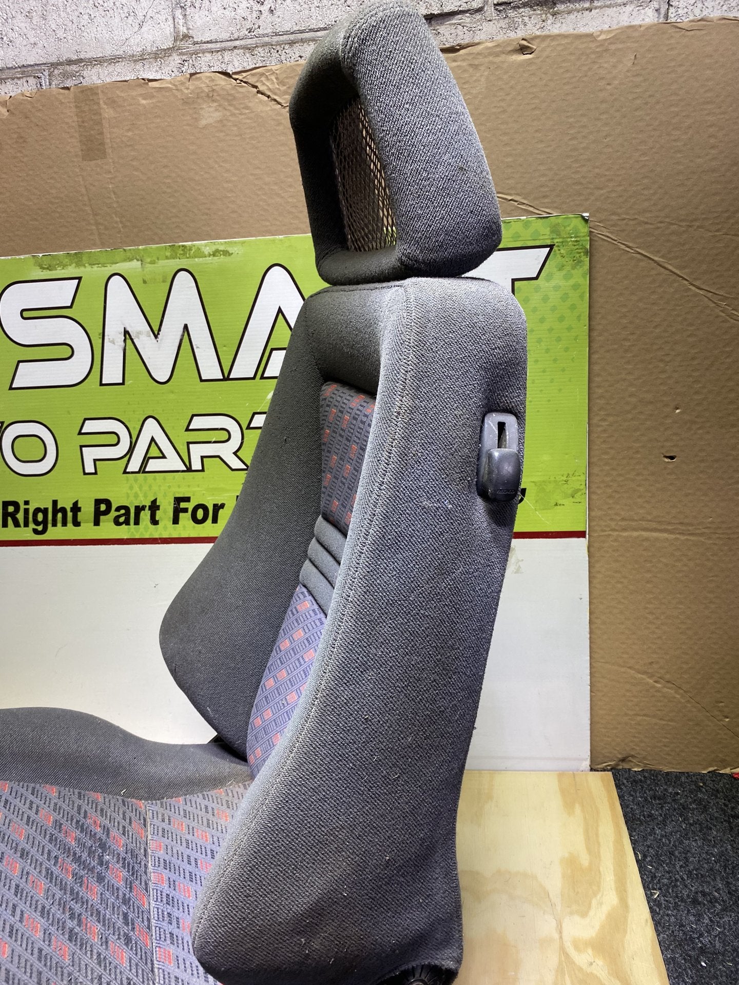 1998 Toyota Hilux - Right Front Seat