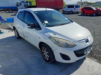 2011 Mazda Demio DEJFS  Dismantling For Parts