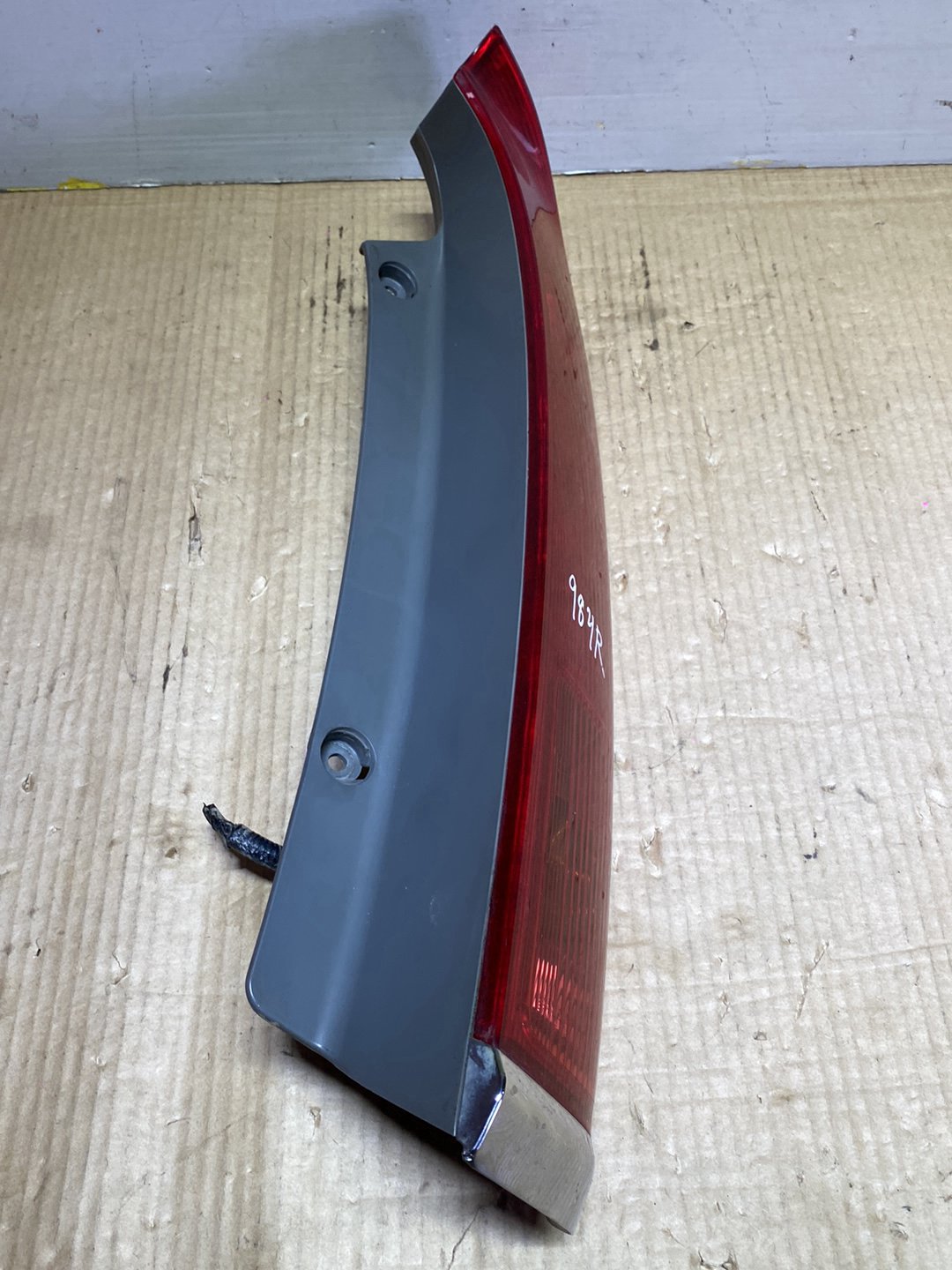 2001 Honda Stream RN3 - Right Taillight PN: P1483R