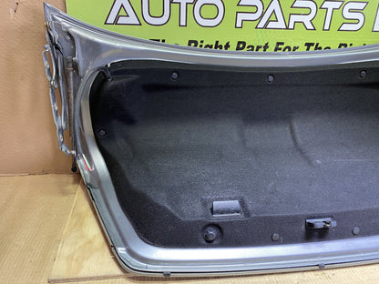 2007 Nissan Fuga - Bootlid