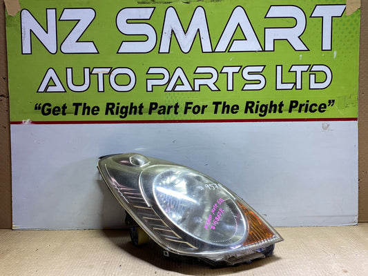 2007 Nissan Note E11 - Right Headlight