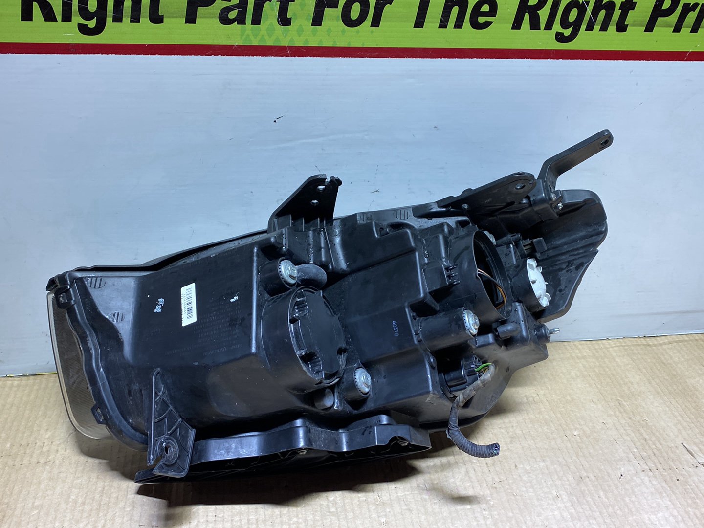 2016 SsangYong Korando - Right Headlight