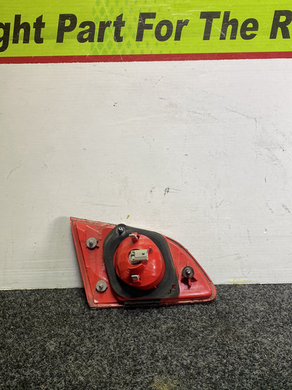 2004 Nissan Bluebird - Right Bootlid Light