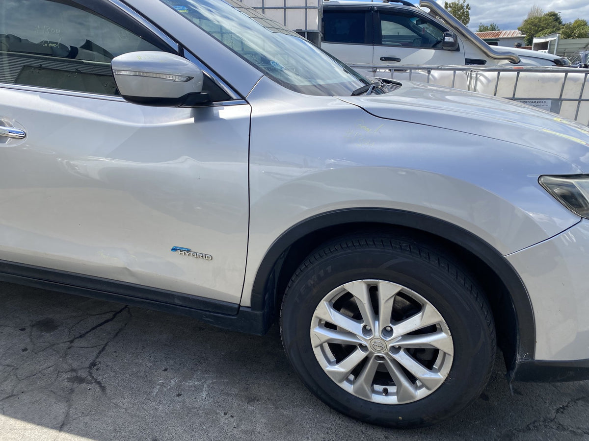 2015 Nissan X-Trail Hybrid All-Mode HT32 Dismantling For Parts - Dismantling For Parts